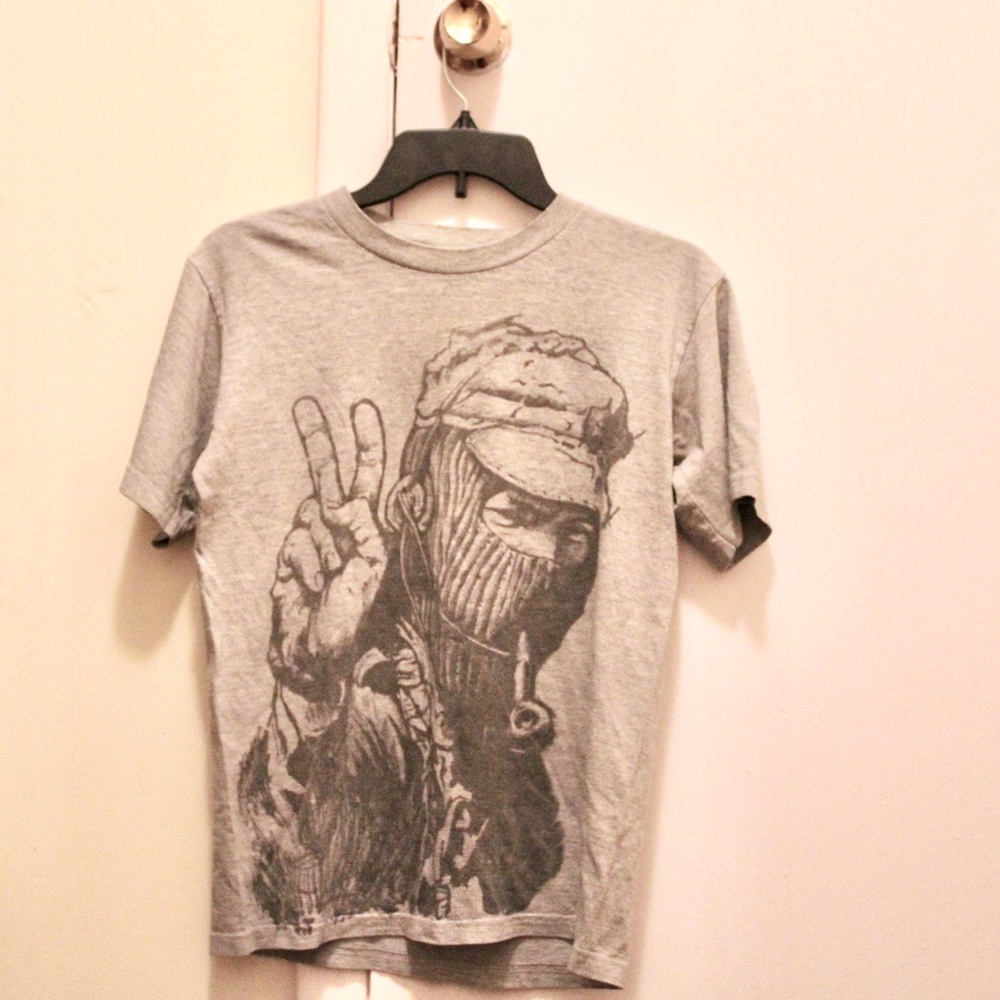 obey t-shirt
